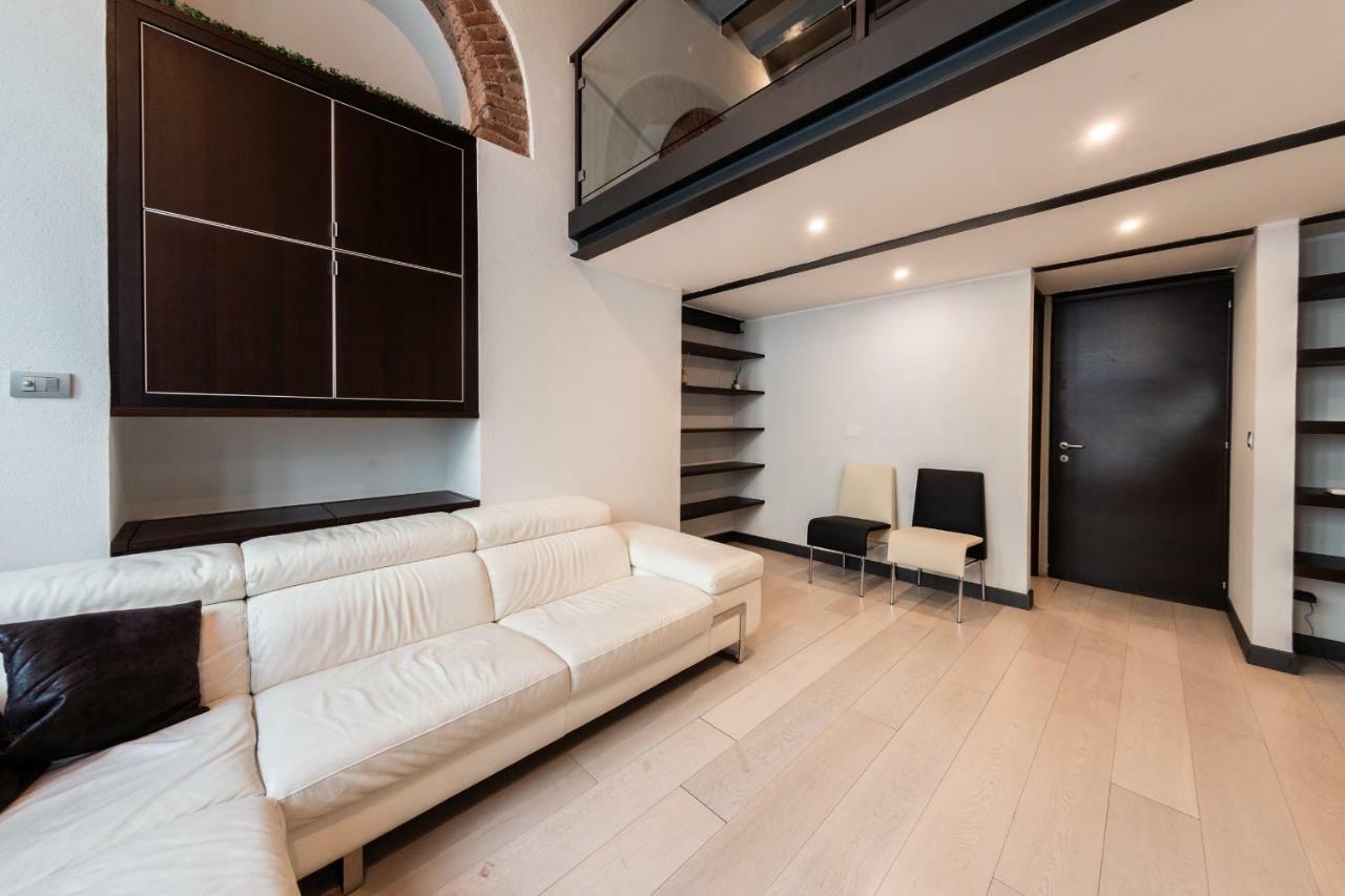 Milan Luxury Apartment - Porta Venezia Buitenkant foto