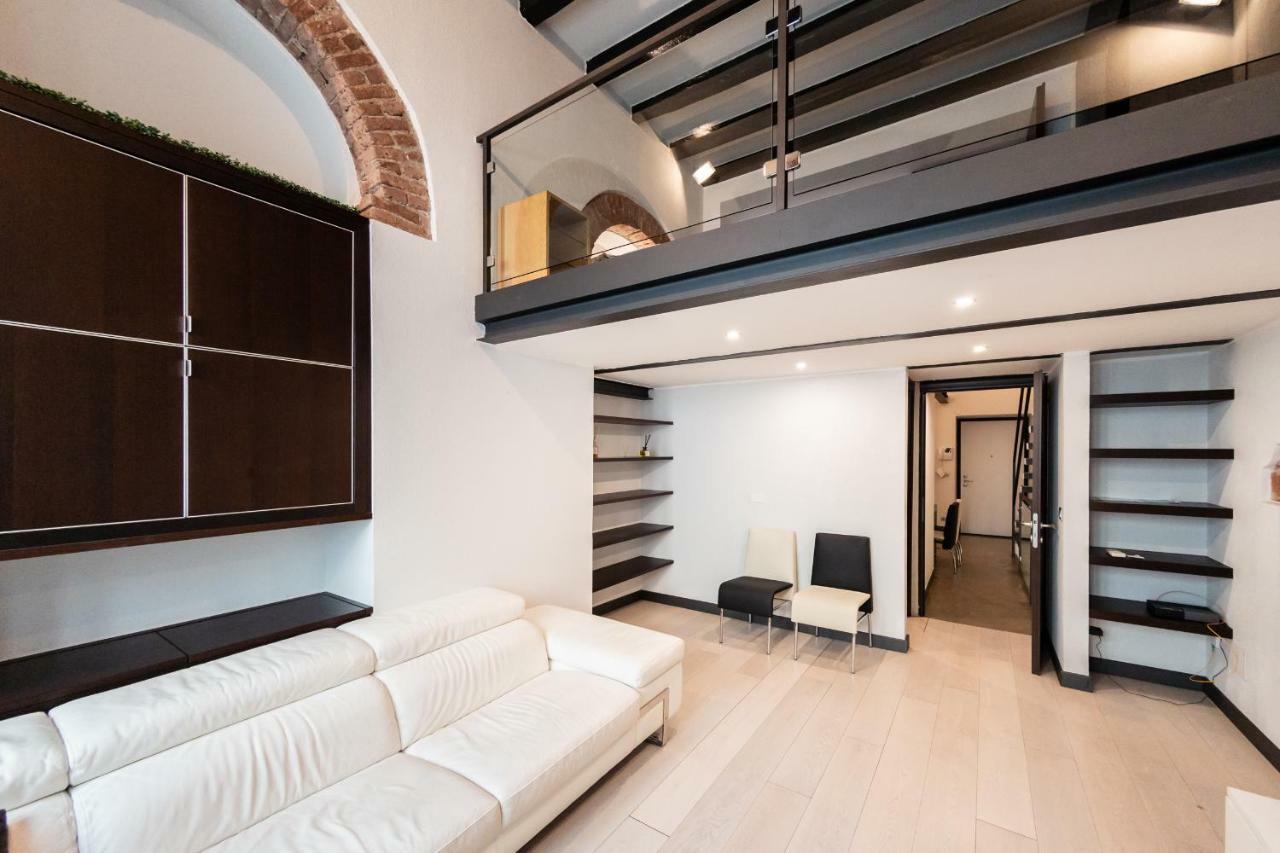 Milan Luxury Apartment - Porta Venezia Buitenkant foto